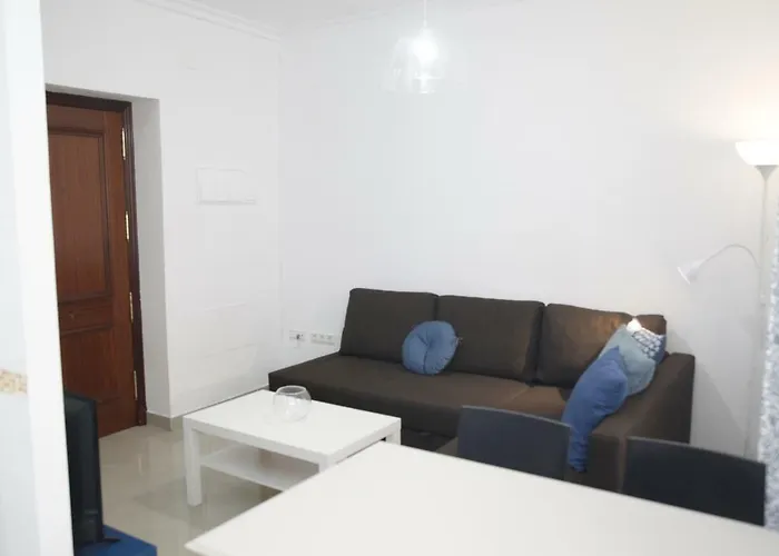 Fantastico Piso, Junto Al Teatro Falla Y A La Playa